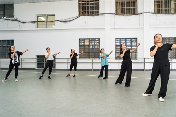 1692751256141346.jpg 2.jpg