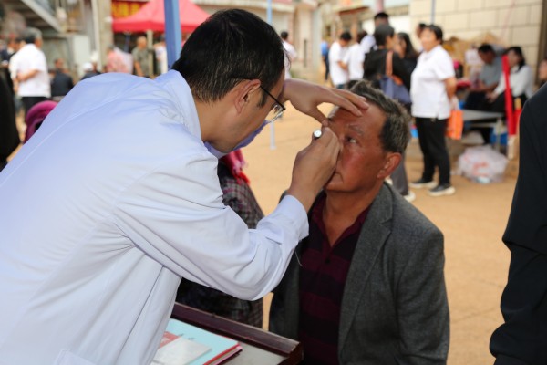 1729756944580856.jpg 中医院 (1).jpg